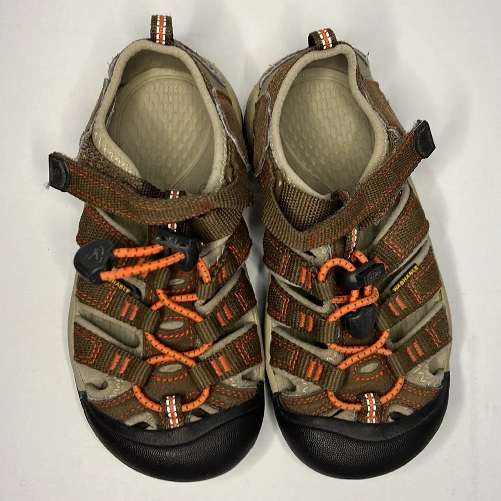 Boys KEEN Newport sandal size 12